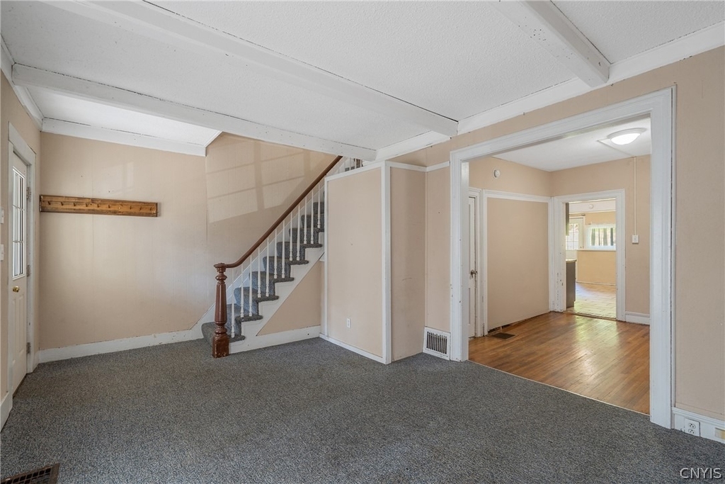39 John Street - Photo 2