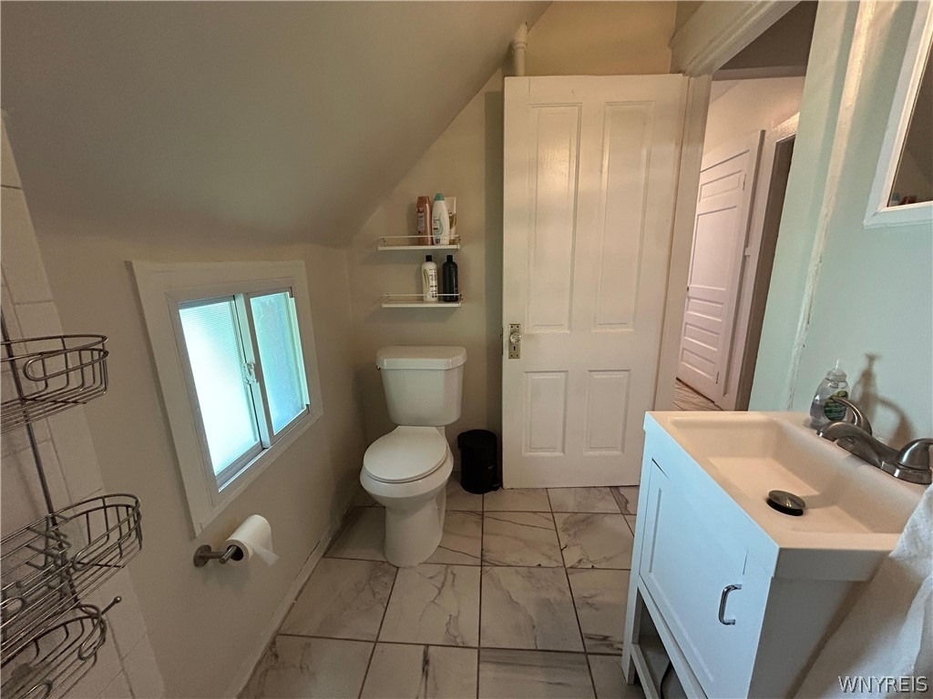 40 Lisbon Avenue - Photo 20