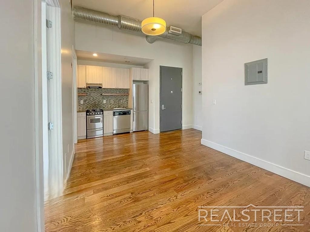 358 Palmetto Street - Photo 1