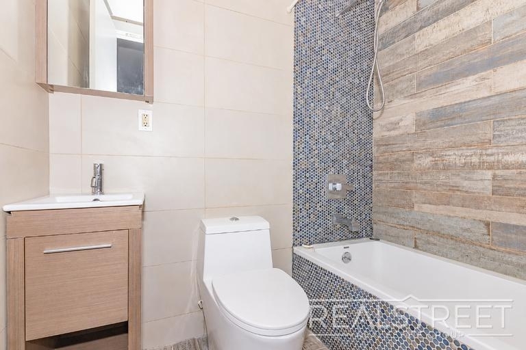 1044 Putnam Avenue - Photo 6