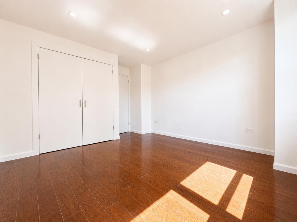 150 West 225th Street - Photo 17