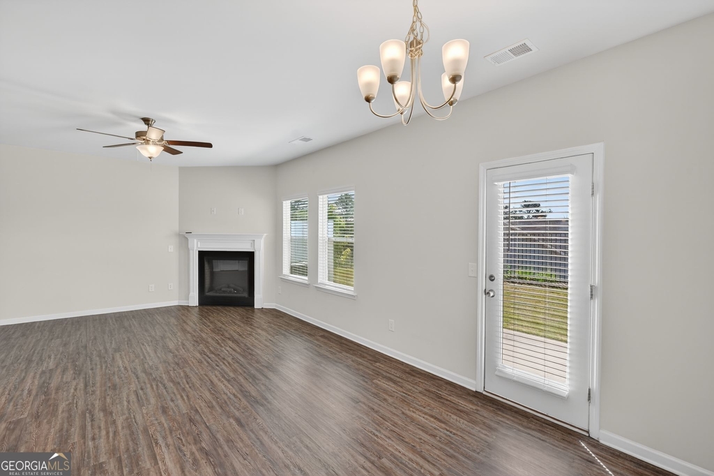 185 Madison Bend - Photo 1