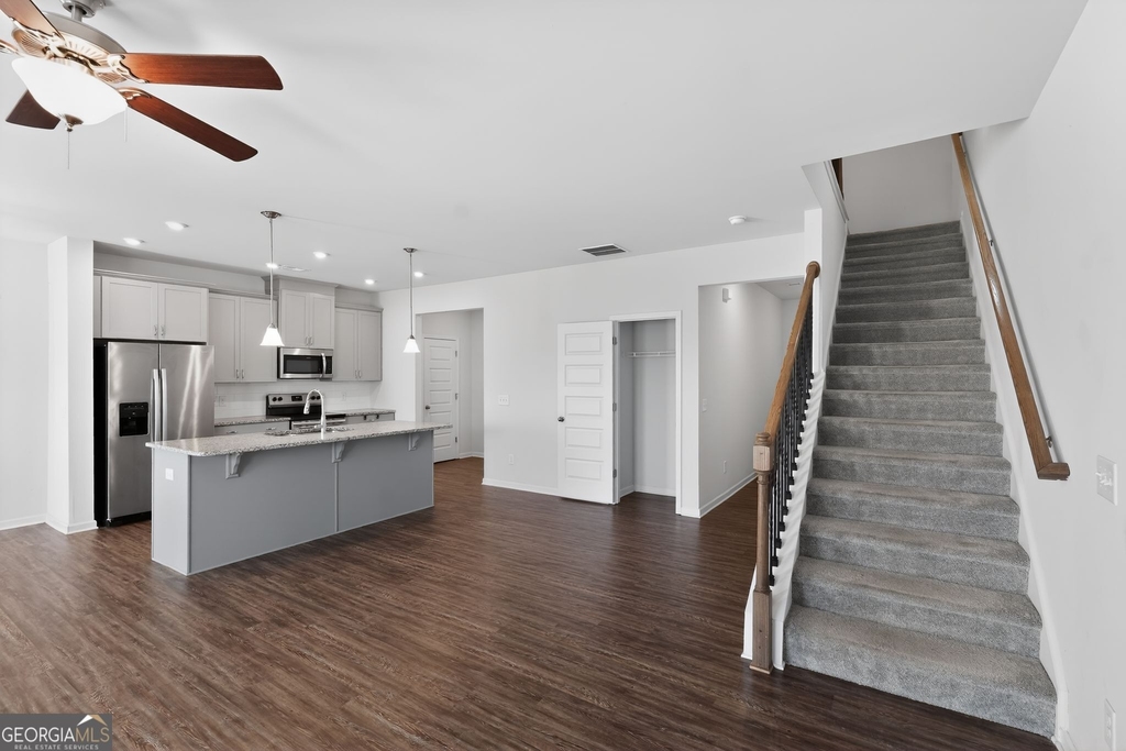 185 Madison Bend - Photo 2