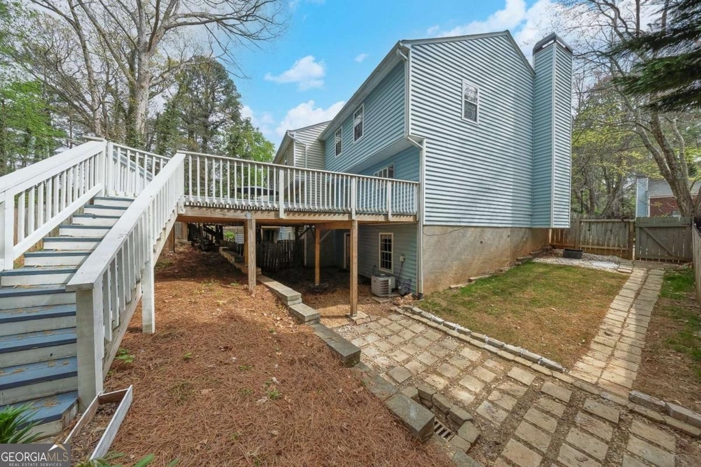635 Anderson Walk - Photo 32