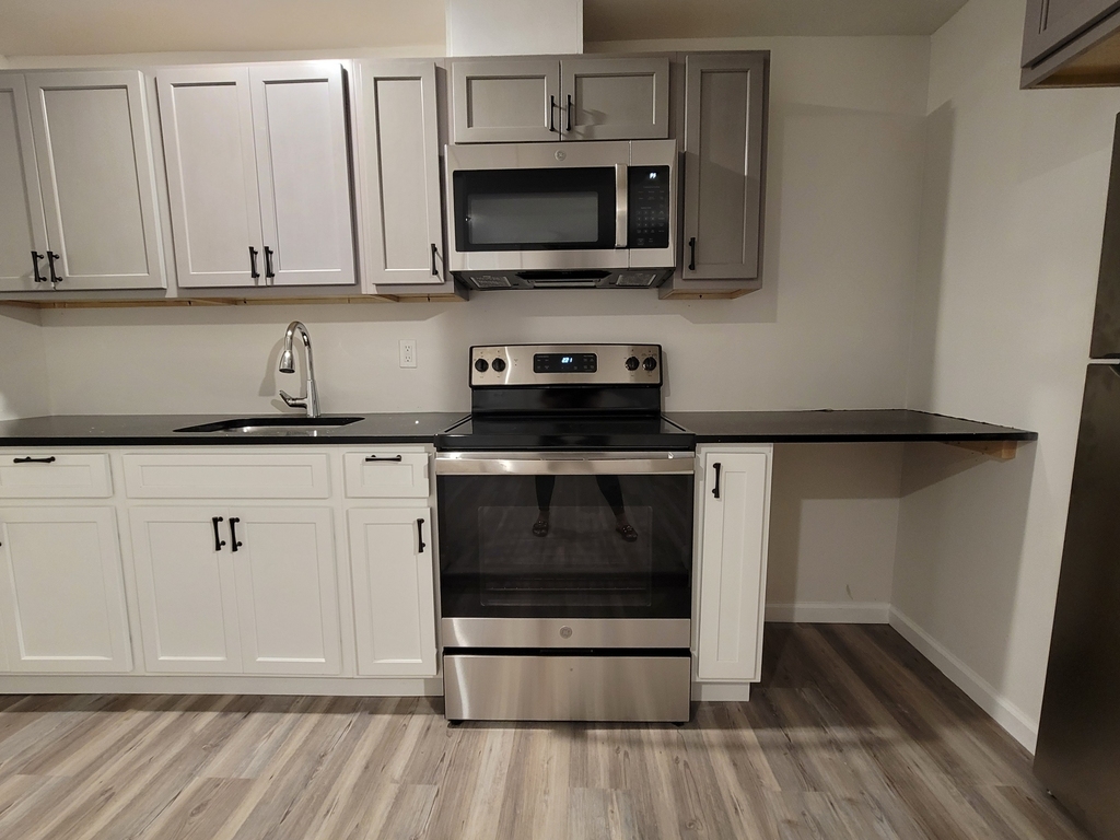 31-13 28th Road - Photo 0