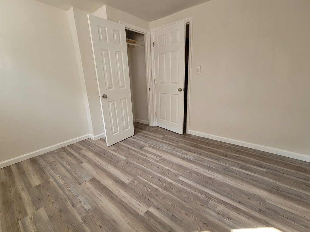 31-13 28th Road - Photo 11
