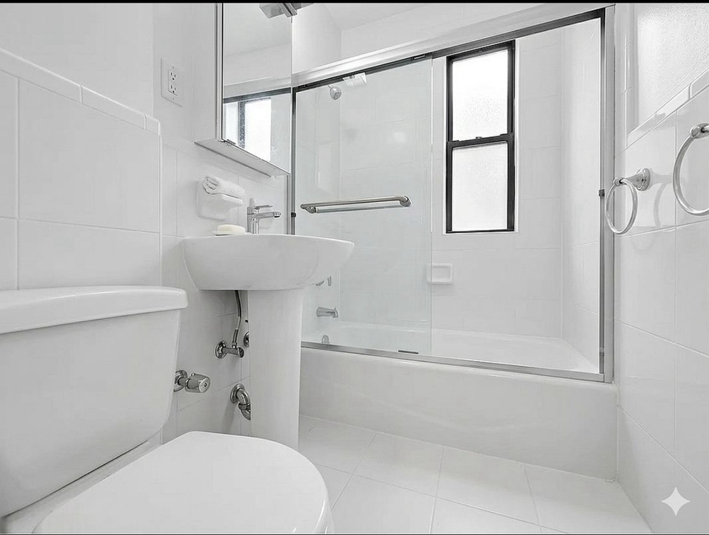 East 51st Street - Photo 2