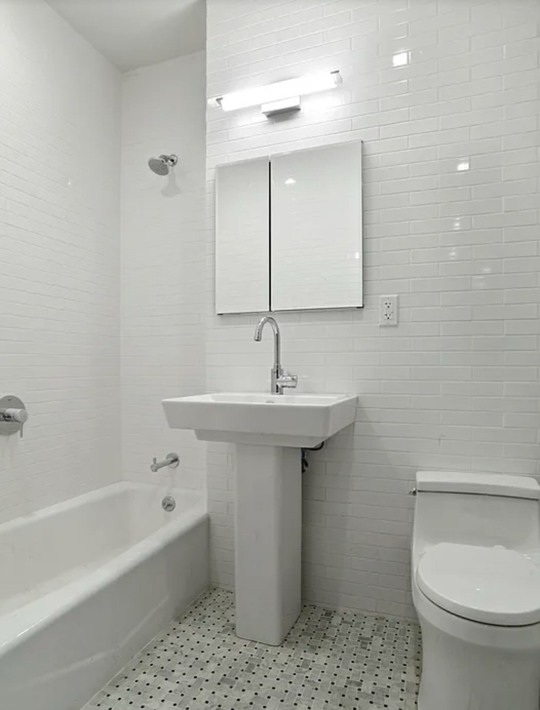 121 Madison Avenue - Photo 4