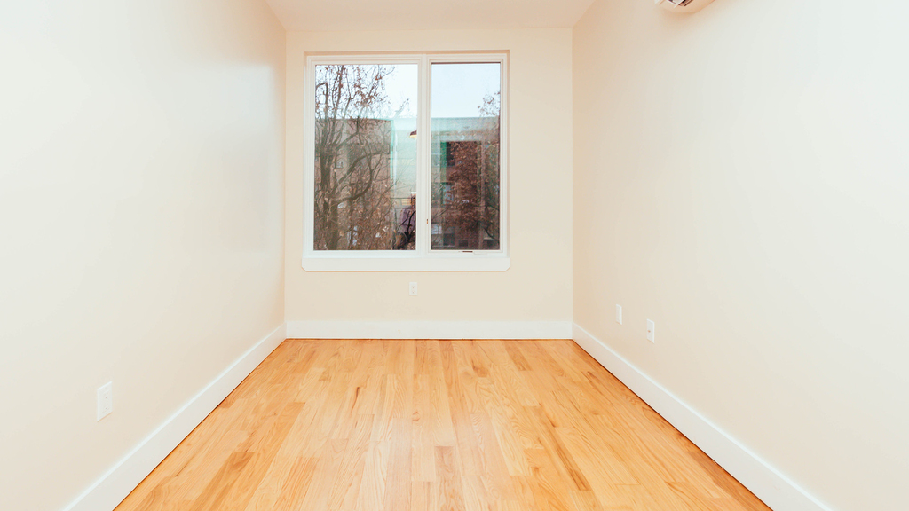 189 Johnson Street - Photo 6