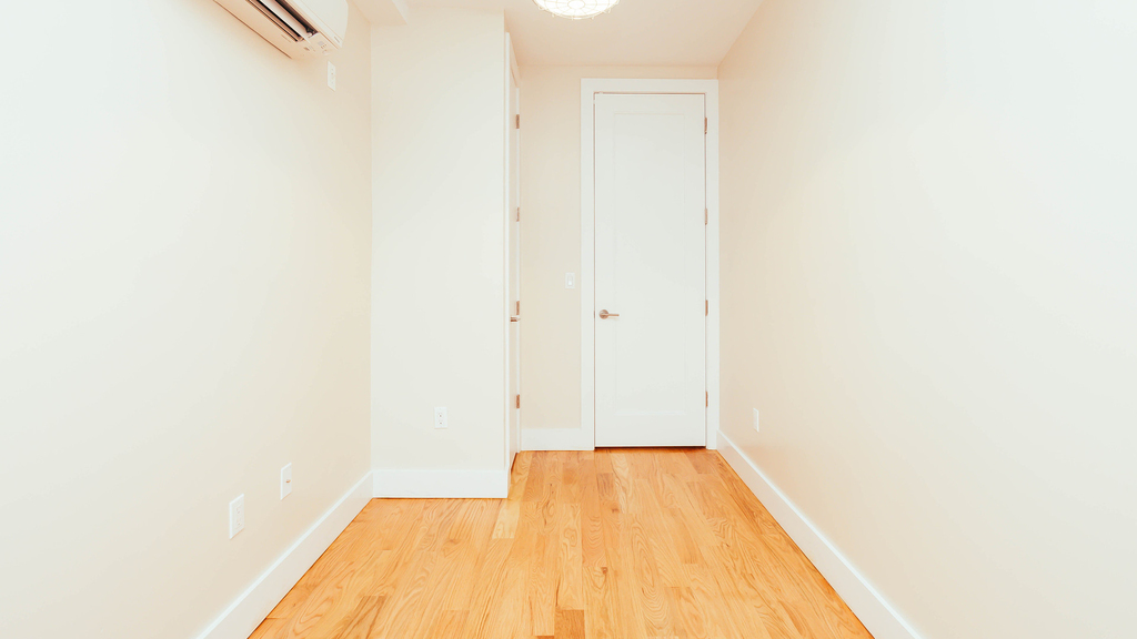 189 Johnson Street - Photo 3