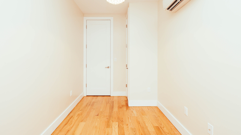 189 Johnson Street - Photo 8