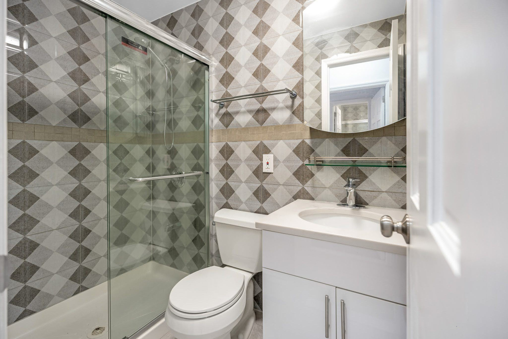 8635 Ft Hamilton Parkway - Photo 6