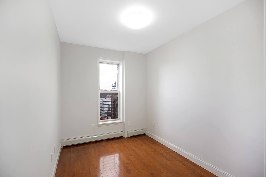 8635 Ft Hamilton Parkway - Photo 7