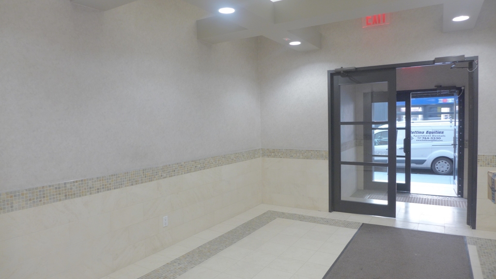 151 Lexington Avenue - Photo 16