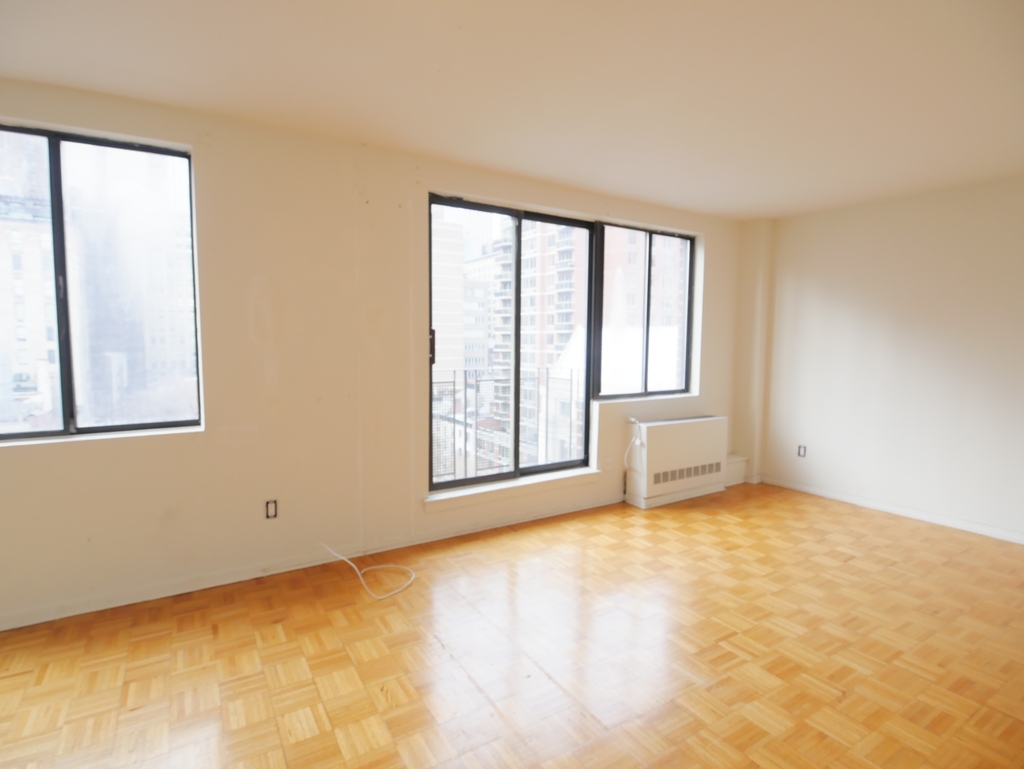 151 Lexington Avenue - Photo 1