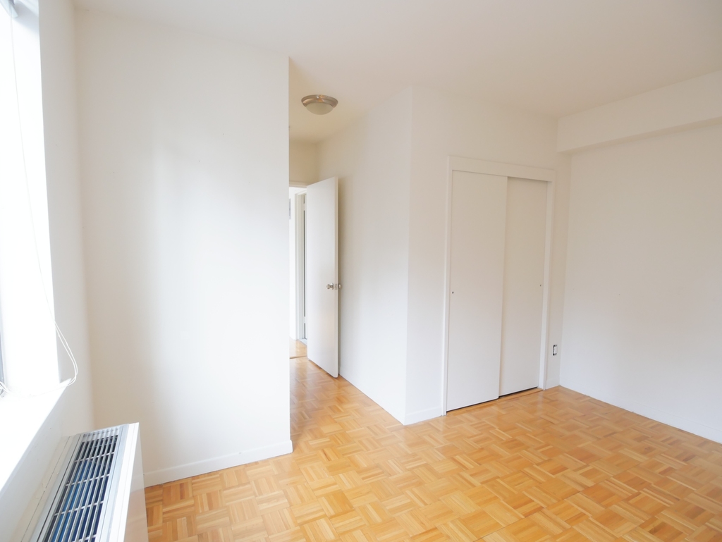 151 Lexington Avenue - Photo 8