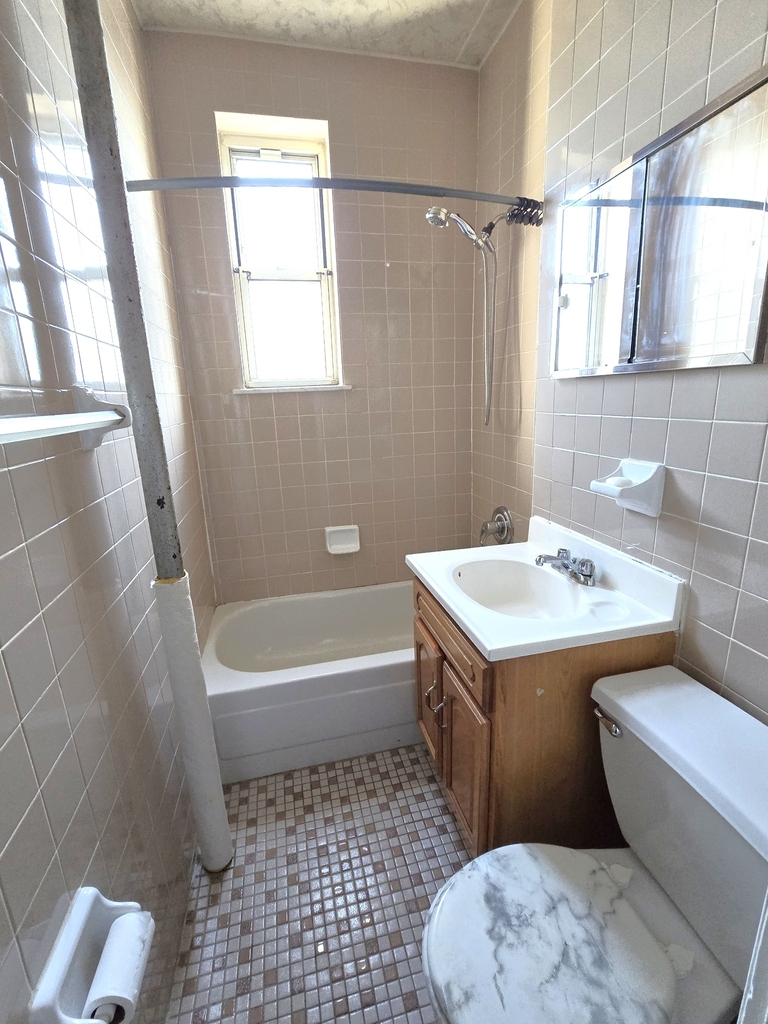 34-48 32nd Street - Photo 8