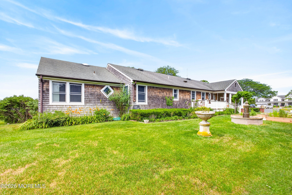 20 Bayonne Avenue - Photo 2