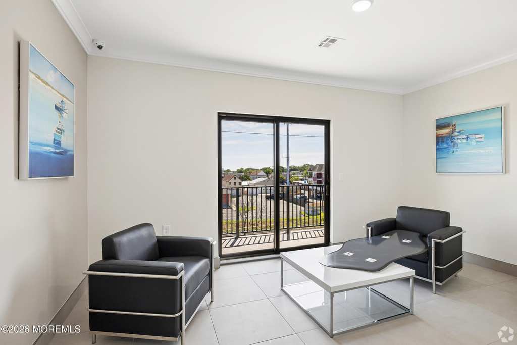 301 Memorial Drive - Photo 4