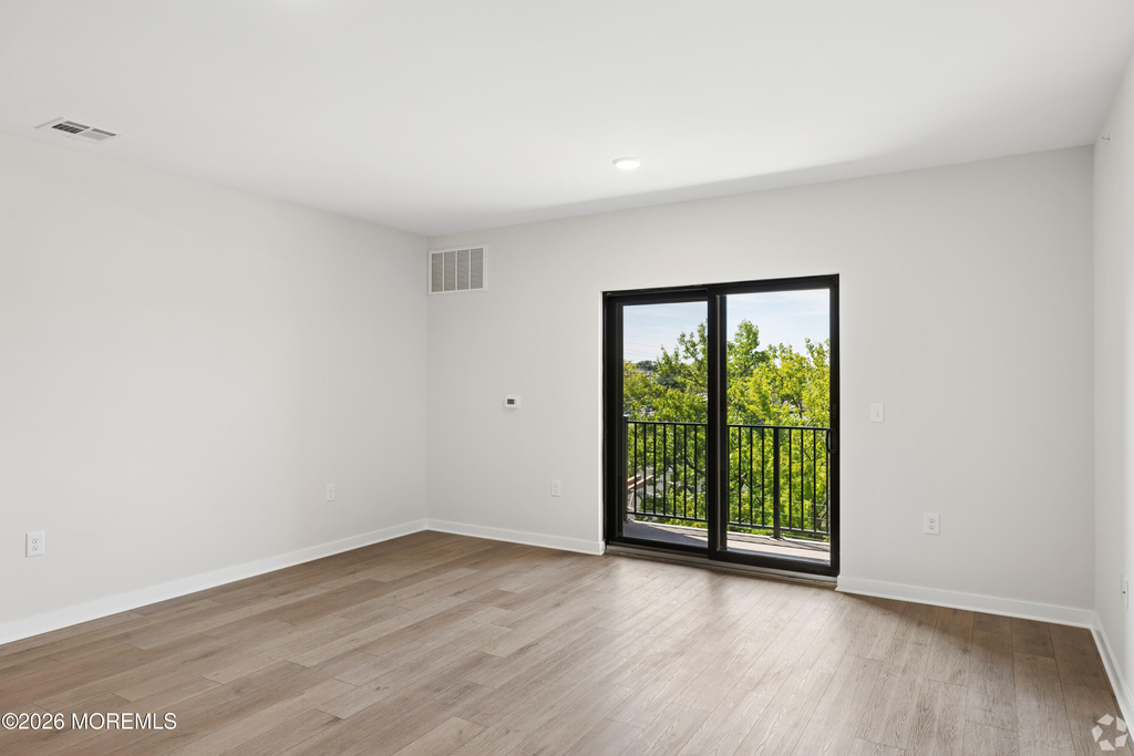 301 Memorial Drive - Photo 10