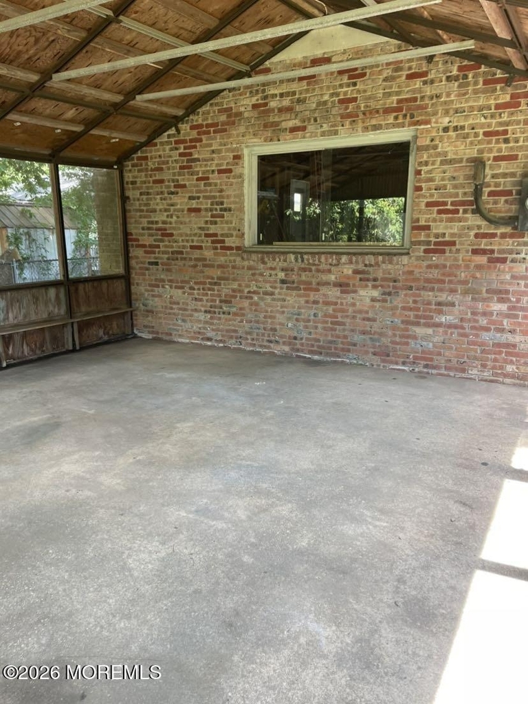 2601 Logan Road - Photo 14