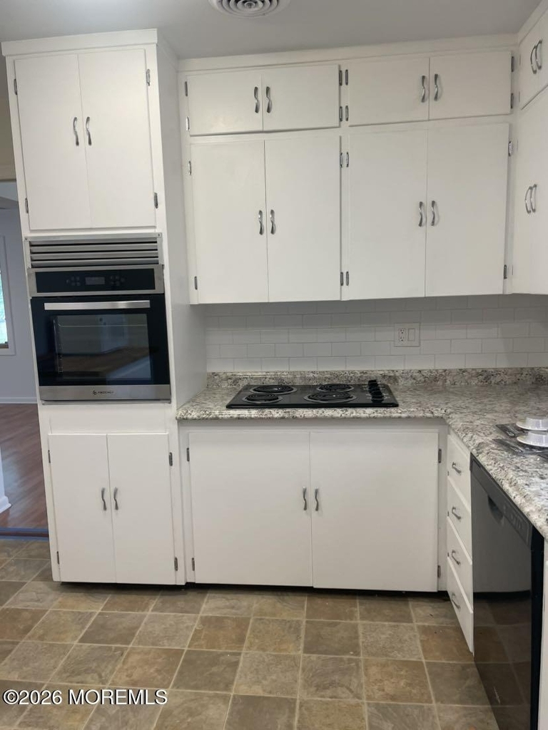 2601 Logan Road - Photo 4
