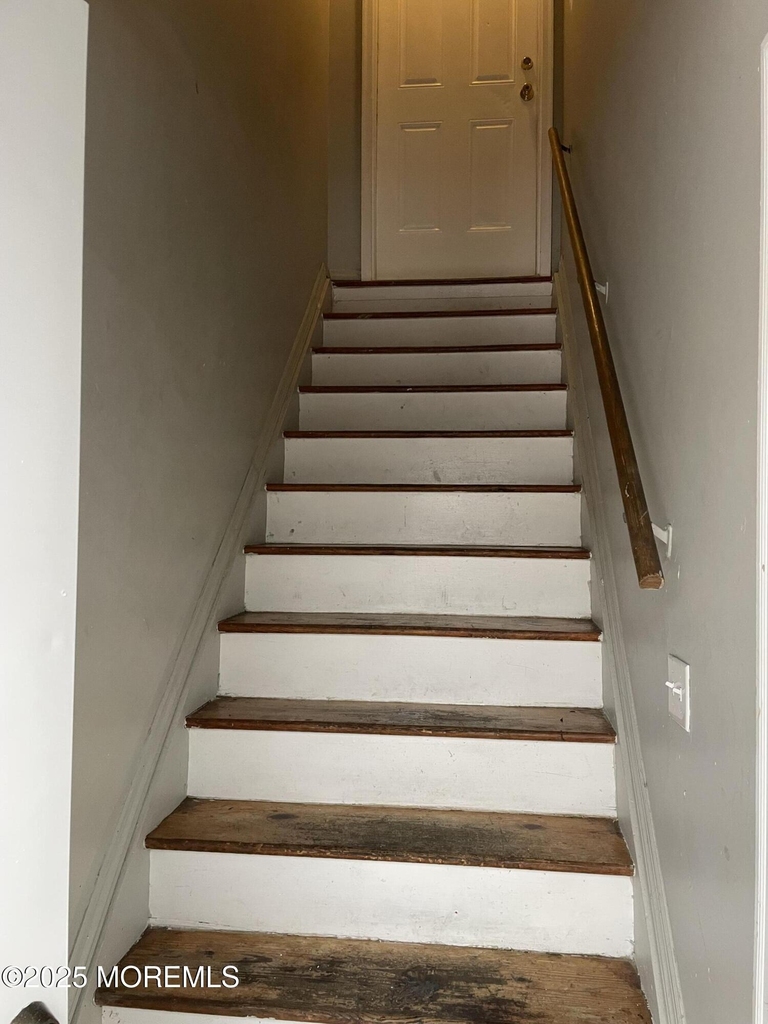 159 Port Monmouth Road - Photo 10