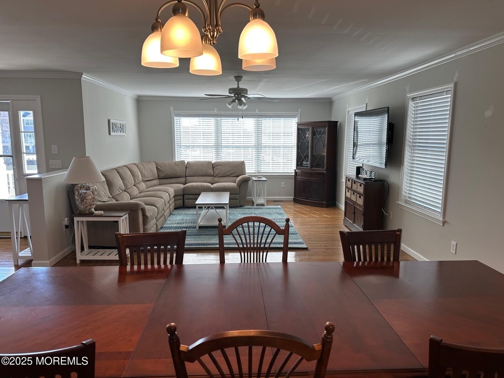 211 Trenton Avenue - Photo 8