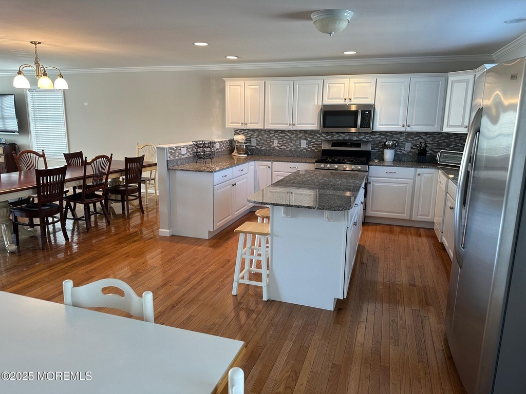 211 Trenton Avenue - Photo 12