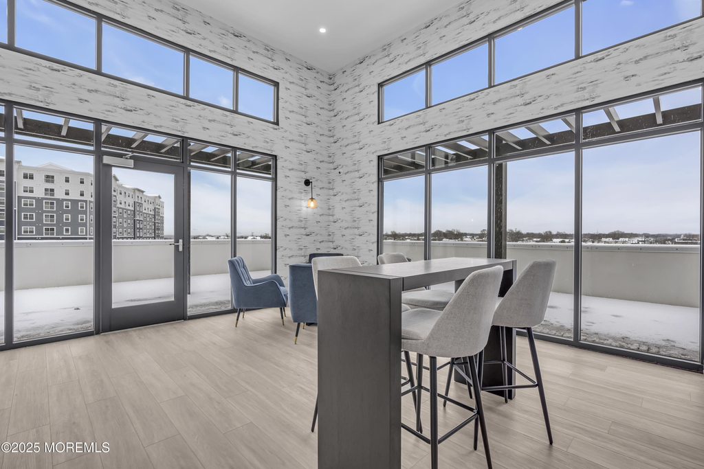 19 Carr Avenue - Photo 3