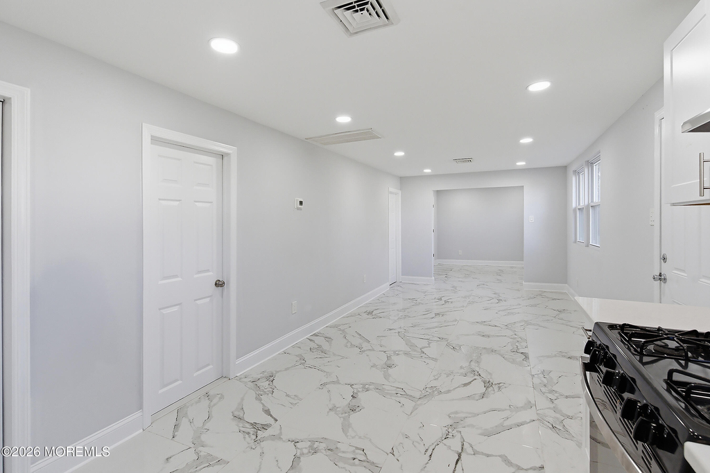 105 Floyd Lane - Photo 18