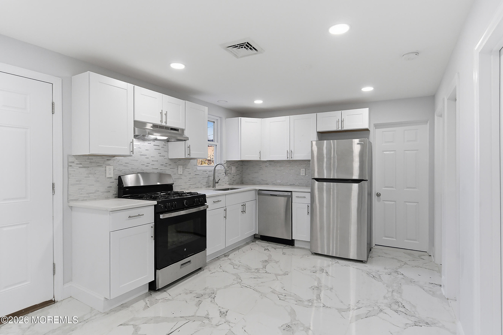 105 Floyd Lane - Photo 6