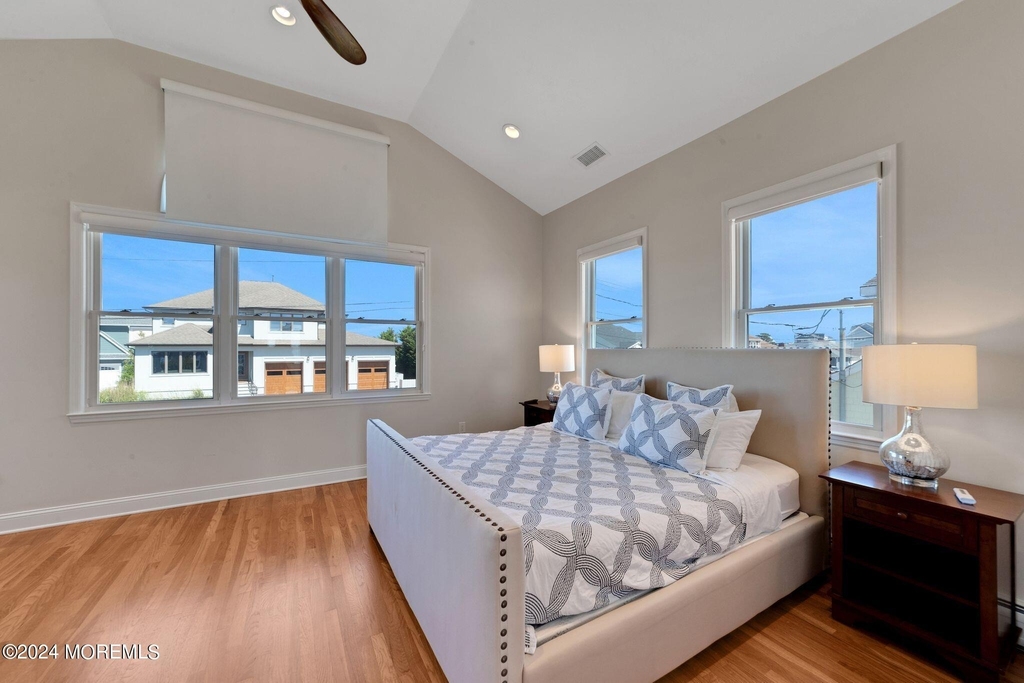 340 Bay Lane - Photo 61