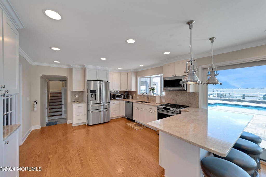 340 Bay Lane - Photo 52