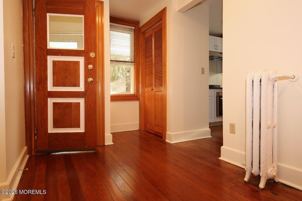 29 4th Avenue - Photo 5