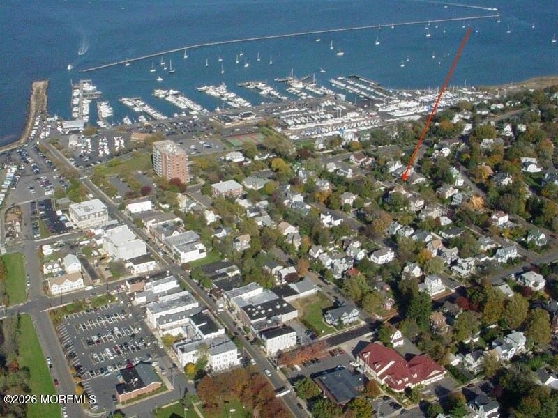 29 4th Avenue - Photo 1
