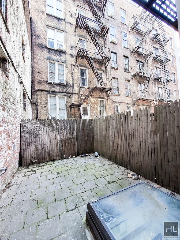 Leroy St. - Photo 2