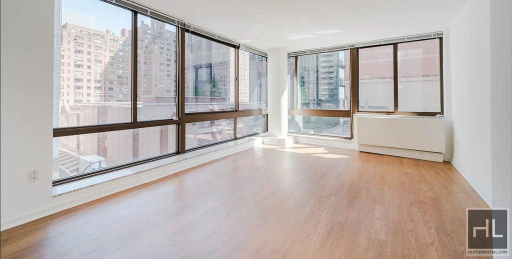 East 39th Street - Photo 2