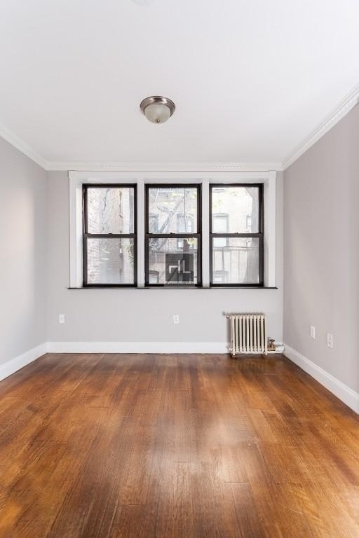 East 26 Street - Photo 4