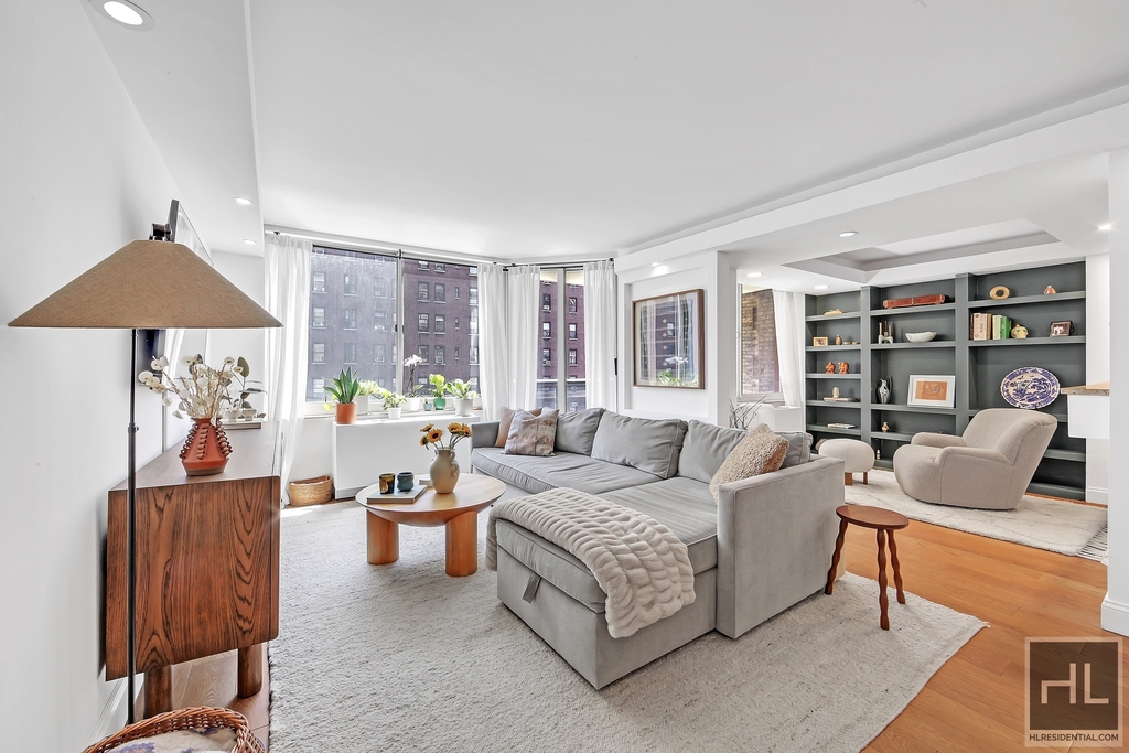 250 West 90 Street - Photo 0