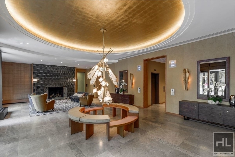 West 43rd Street - Photo 9