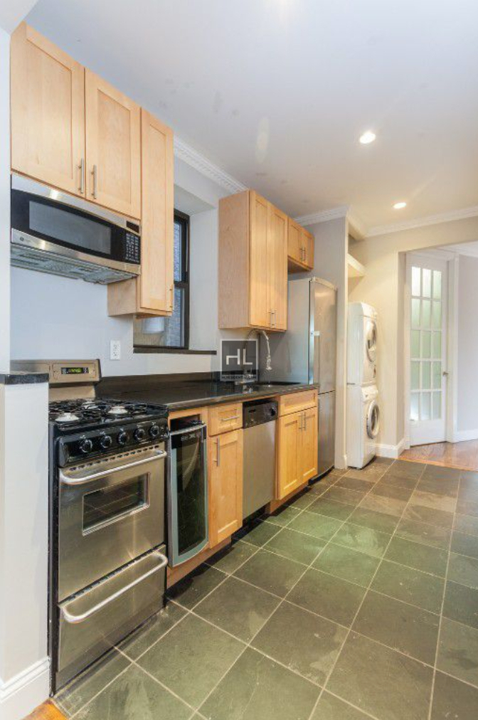 E 102nd St. - Photo 2