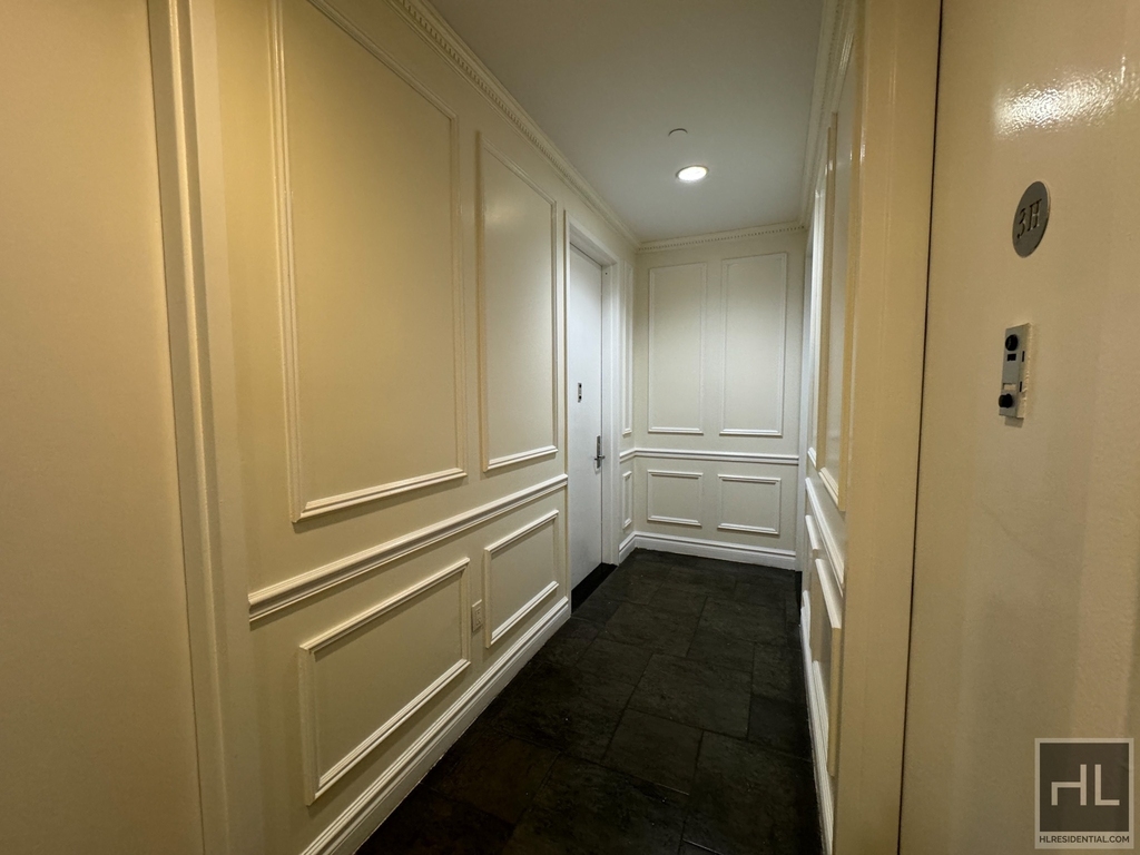 E 13th St. - Photo 9