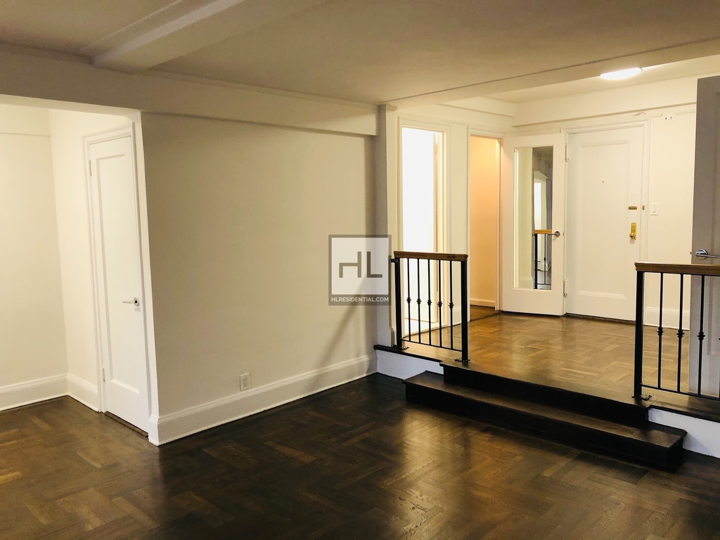 East 38 Street - Photo 2