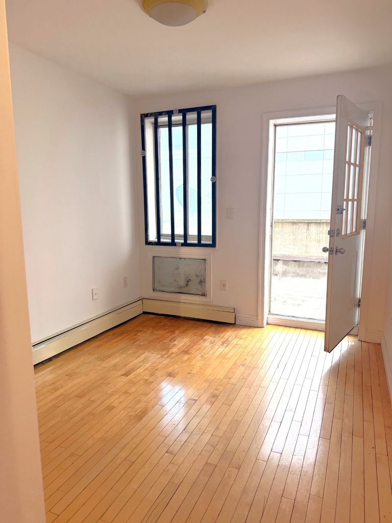 133-42 37th Avenue - Photo 5