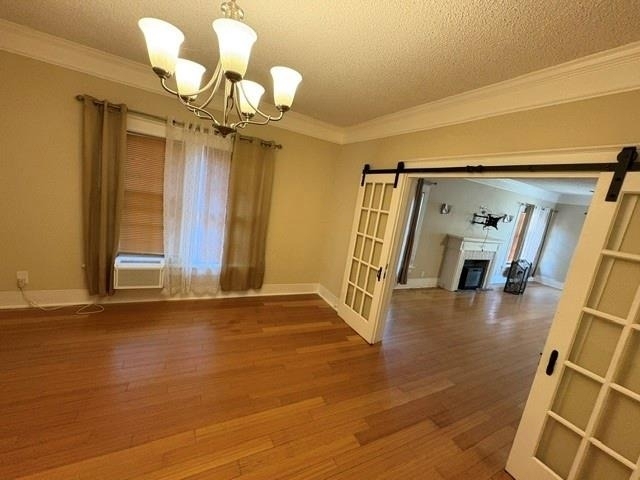 1018 Portland Avenue - Photo 2