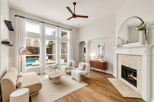 8405 Saint Clair Drive - Photo 5