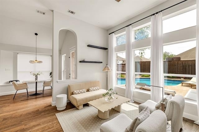 8405 Saint Clair Drive - Photo 6