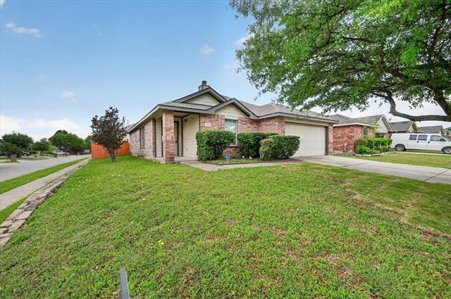 1201 Lambert Drive - Photo 2