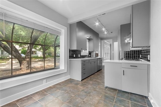 1921 Ben Hall Court - Photo 22
